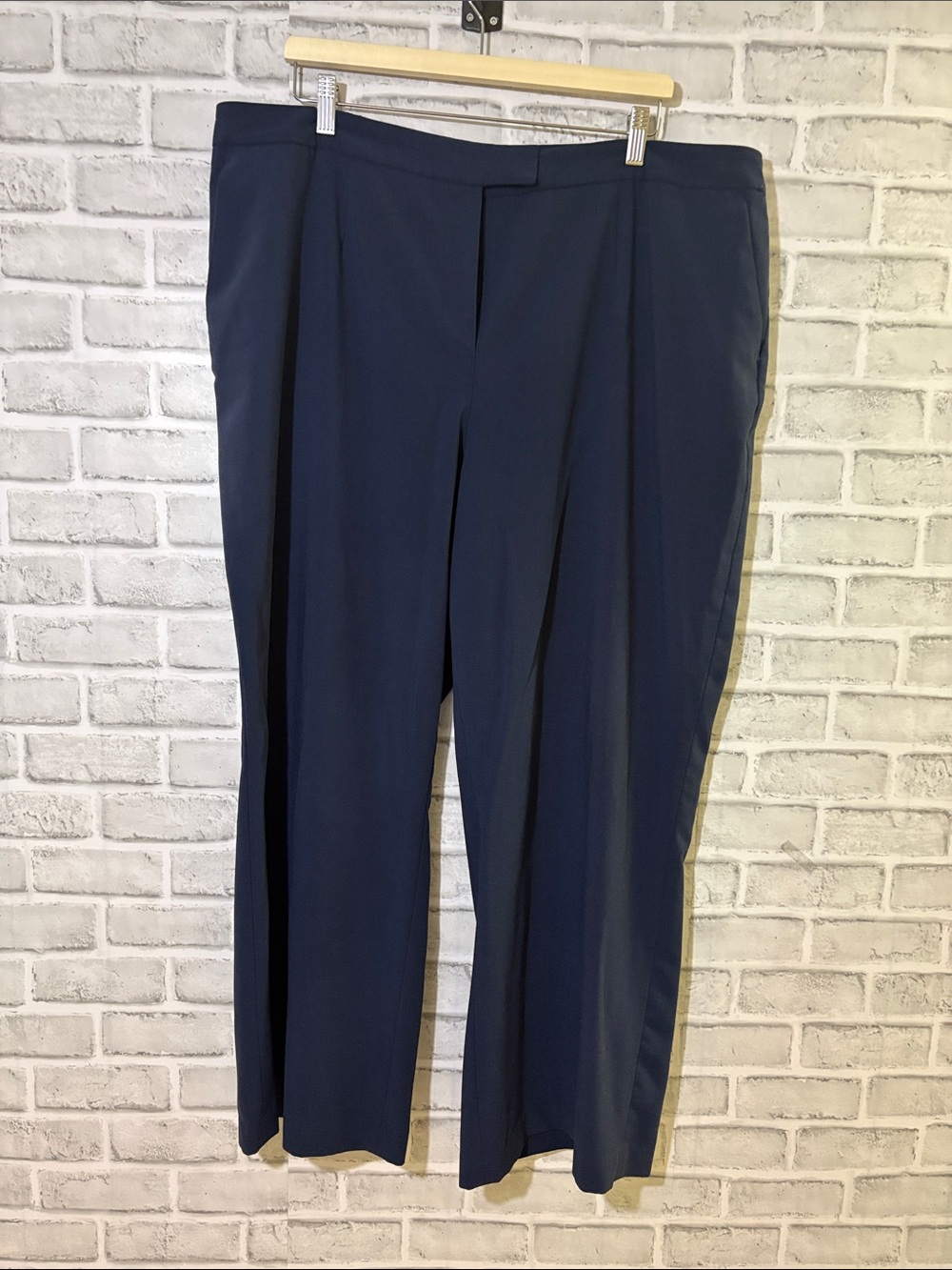 Jones New York Dark Navy Pleated Straight-Leg Trousers 20W stretch